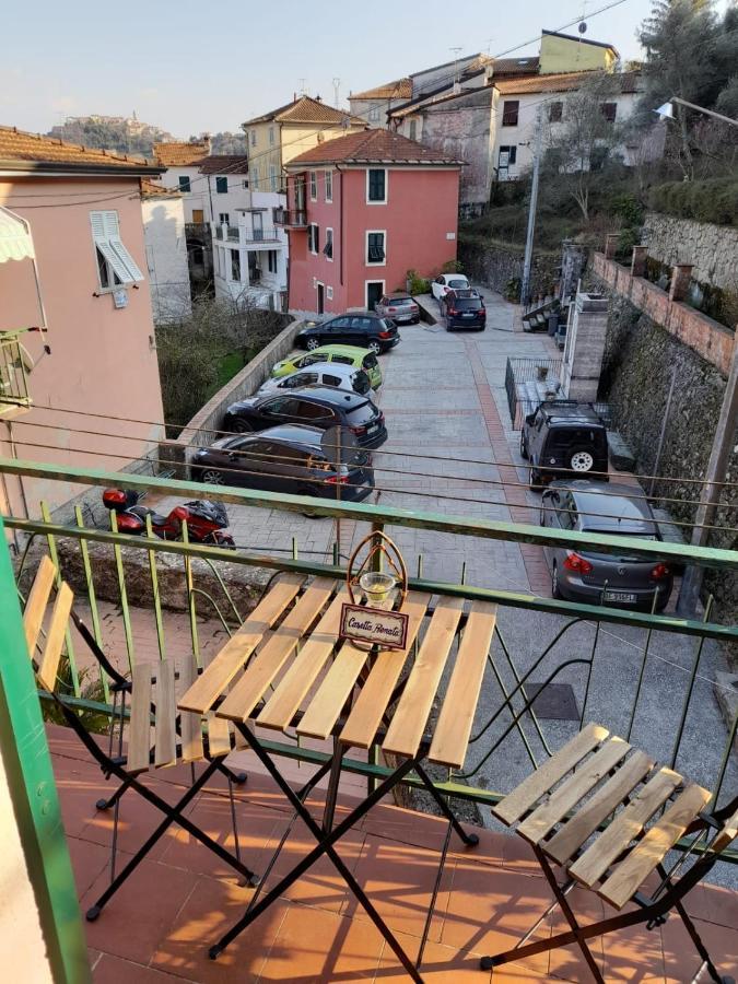 Tra Alpi Apuane E Cinque Terre.. Casetta Renata! Villa Valeriano Lunense Exterior foto